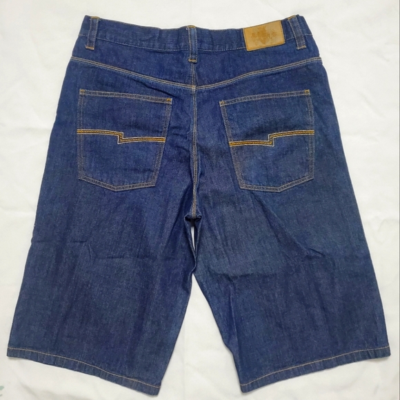 LL Cool J Men’s Jean Shorts Blue Denim – Waist 34, Classic Fit - Picture 2 of 2